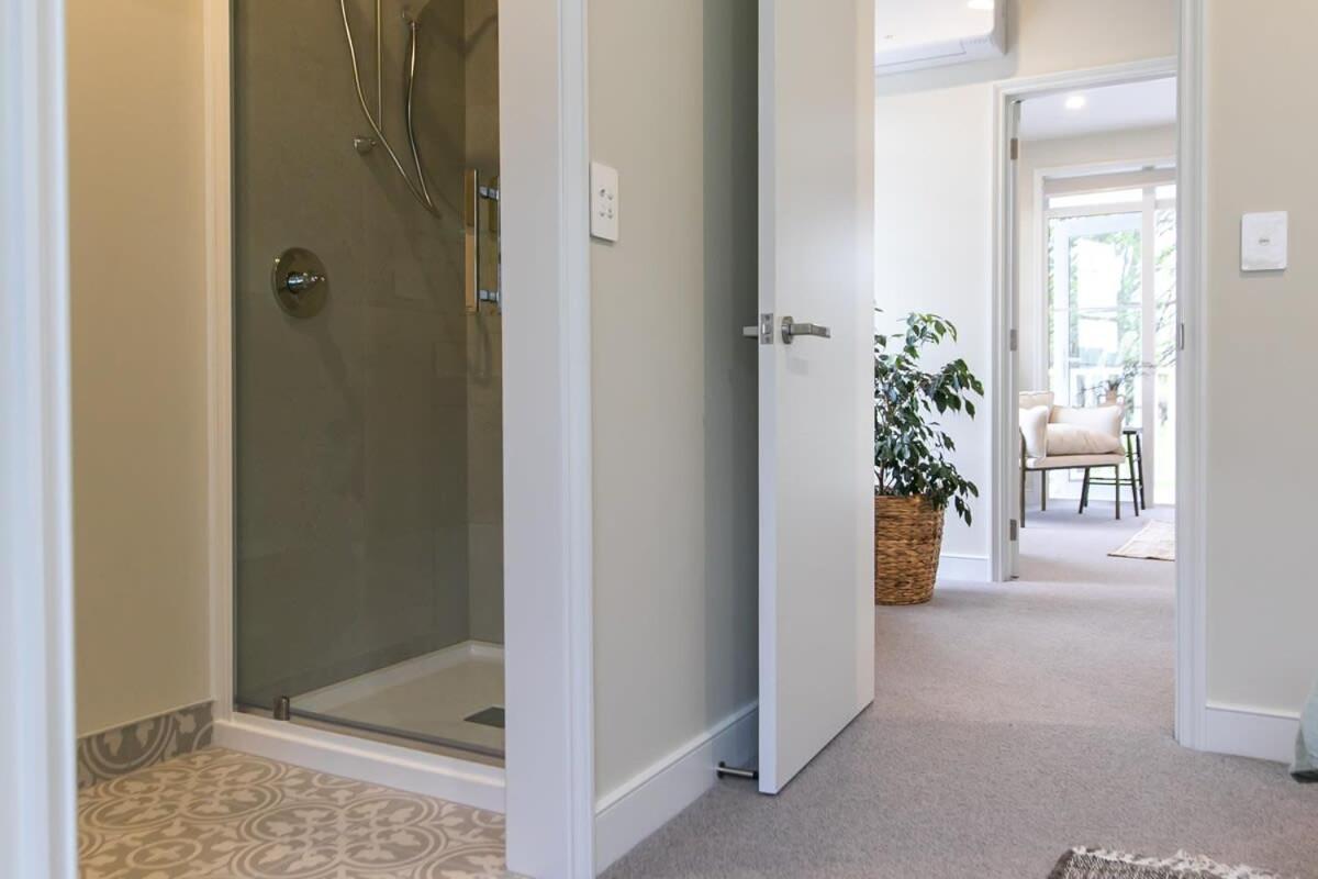 Parkside Heritage Retreat 3-Bedroom Terrace Charm クライストチャーチ エクステリア 写真
