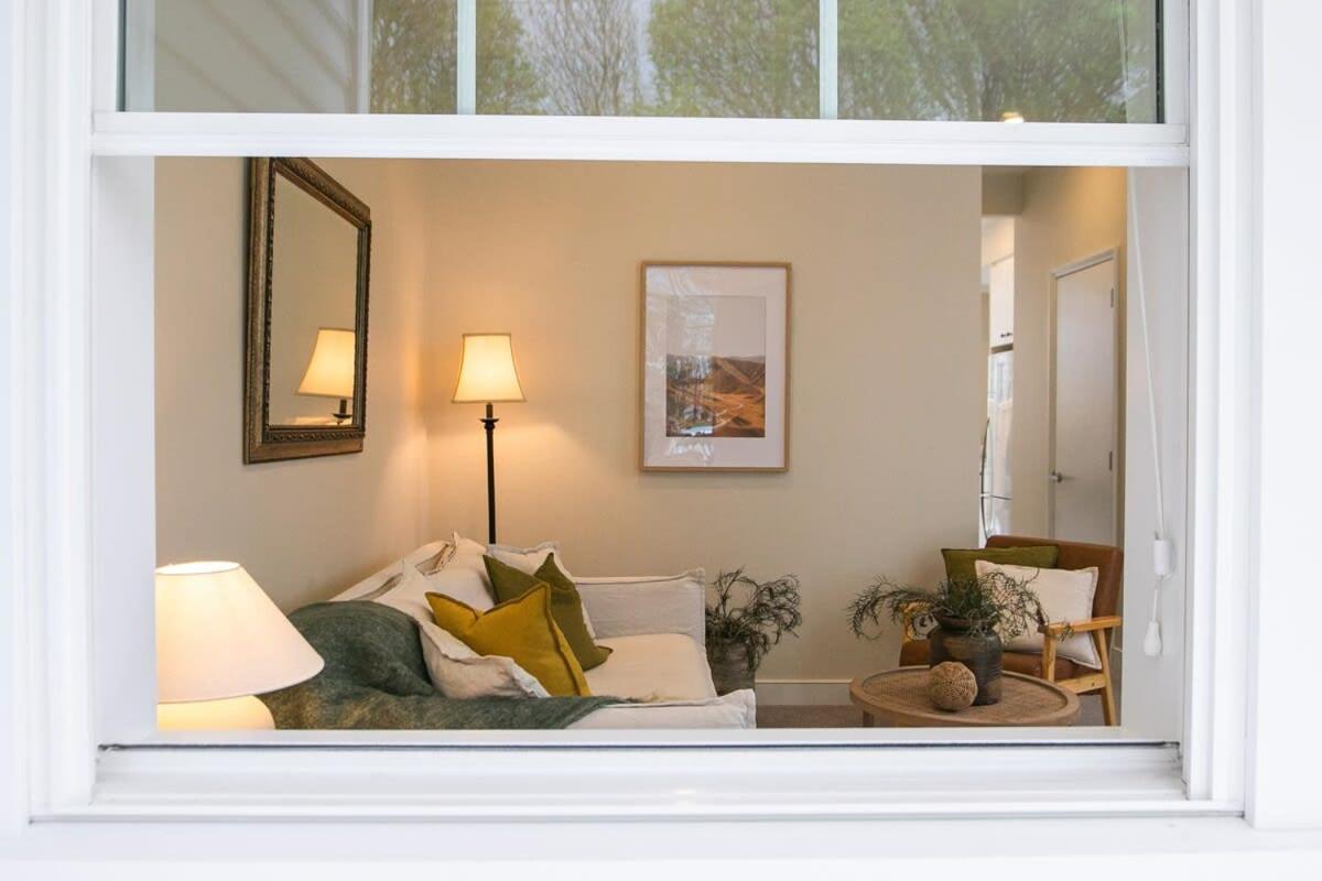 Parkside Heritage Retreat 3-Bedroom Terrace Charm クライストチャーチ エクステリア 写真