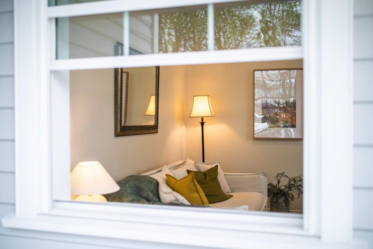 Parkside Heritage Retreat 3-Bedroom Terrace Charm クライストチャーチ エクステリア 写真